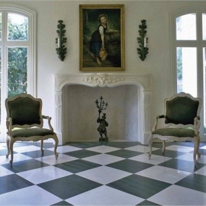 Полы из натурального сланцевого камня и белого мрамора