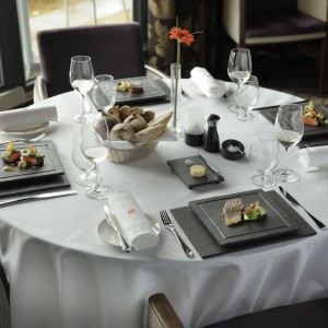 Английская сланцевая посуда Welsh Slate Slateware Fine - Сервировка стола в Английских традициях